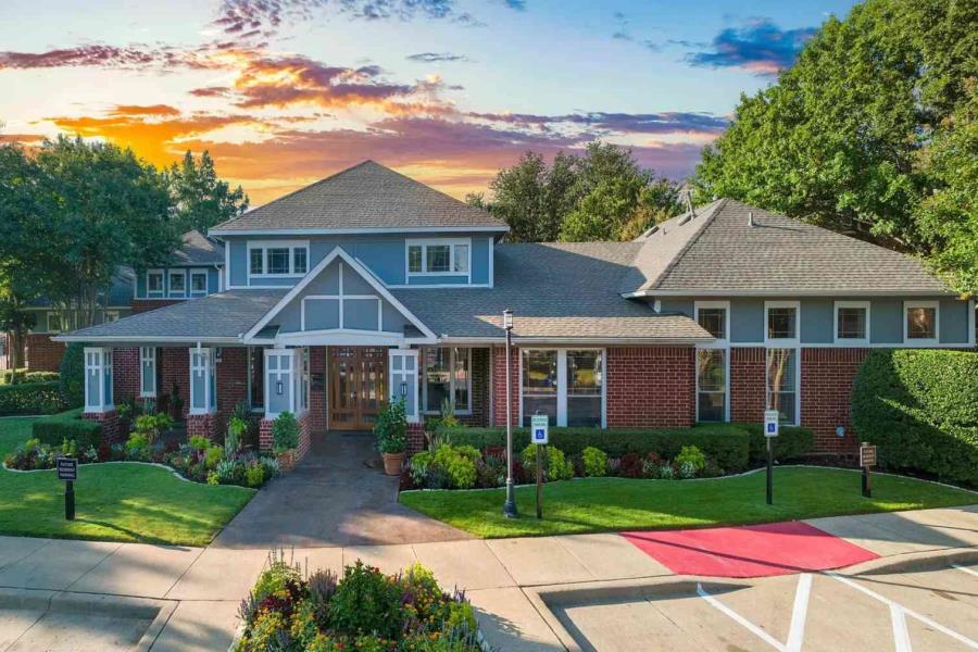 Maa Grand Courtyards