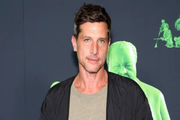 Simon Rex Net Worth 2025